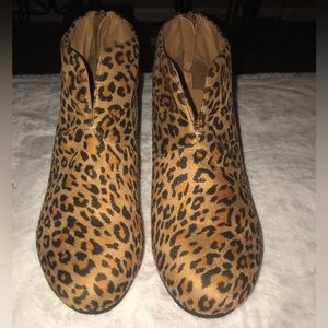 DOMINIQUE NICOLE ANKLE BOOIES